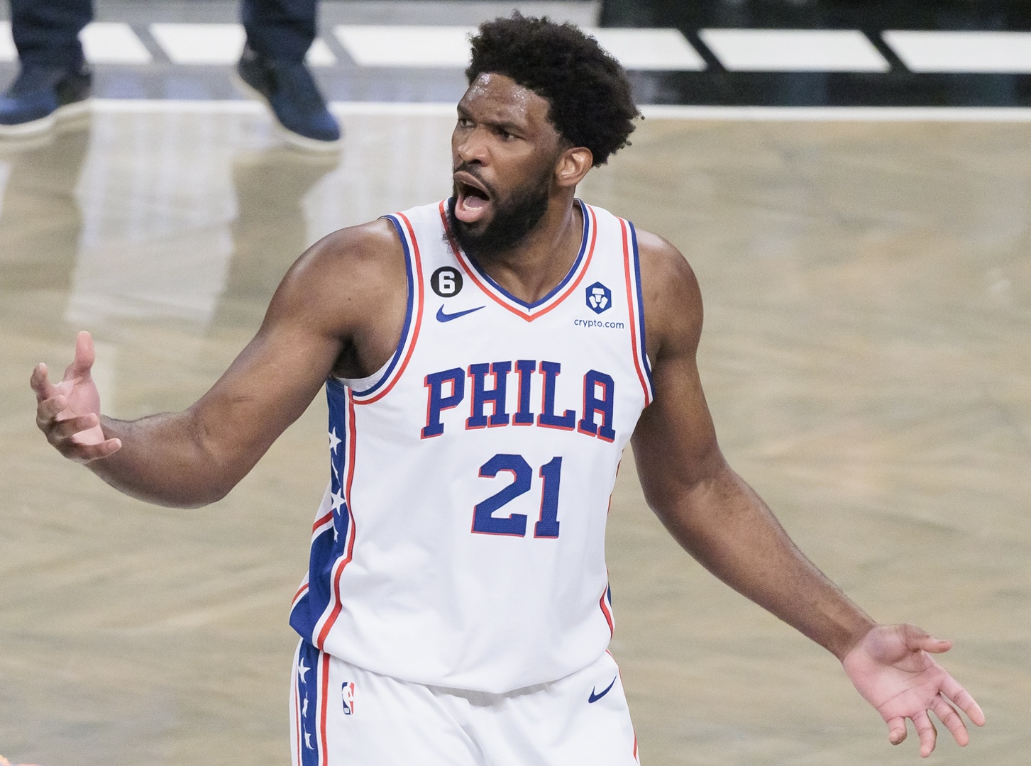 138-94. embiid destroza a los lakers