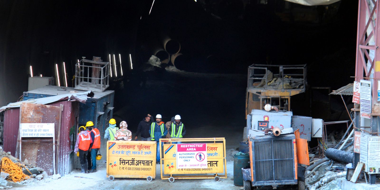 genombrott vid tunnelraset – arbetarna ska evakueras
