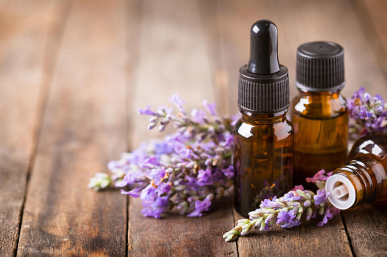 Aromatherapy Oils May Help Older Adults Fight Dementia 