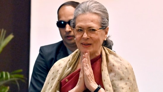 ‘you treated me like mother’: sonia gandhi's appeal to telangana voters