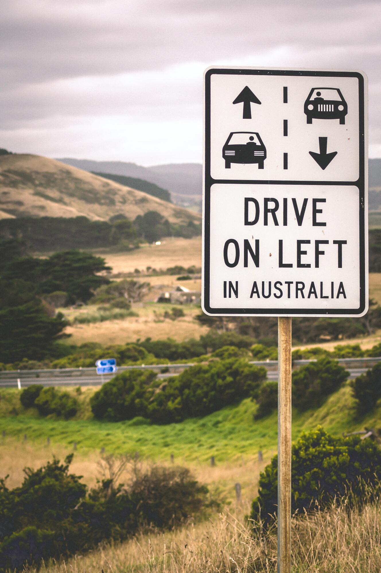 <p>The Great Ocean Road is an incredible experience that many tourists try to schedule for their visits to Australia. It is a road that runs mostly by the ocean. Originally built by soldiers returning from the First World War, it is one of the largest memorials in the world.</p> <p>Photo: Thandy Yung / Unsplash</p>