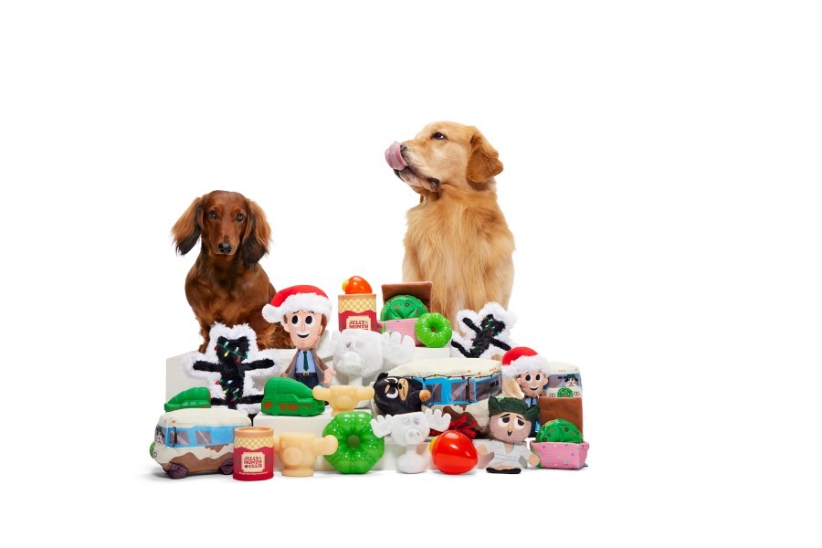 BarkBox releases ‘National Lampoon’s Christmas Vacation’ dog toys