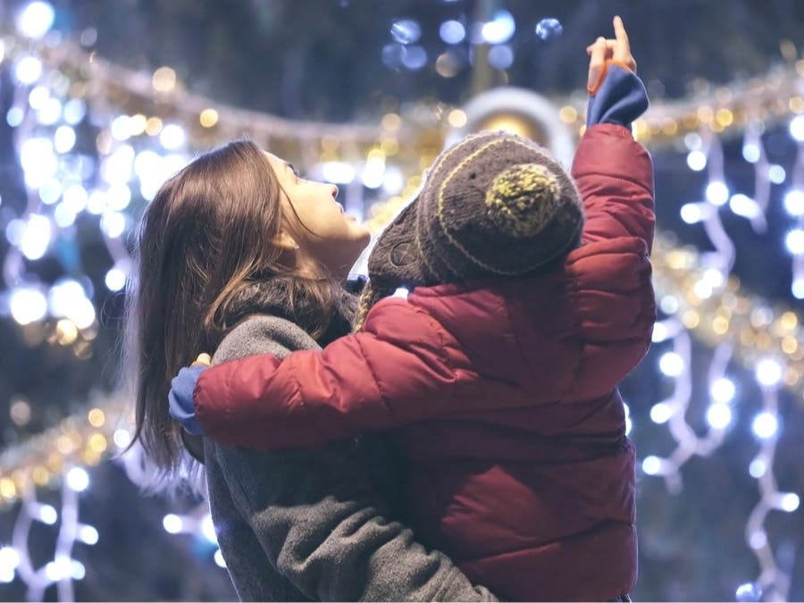 Tree Lighting Celebration Features Holiday Activities In Shirlington