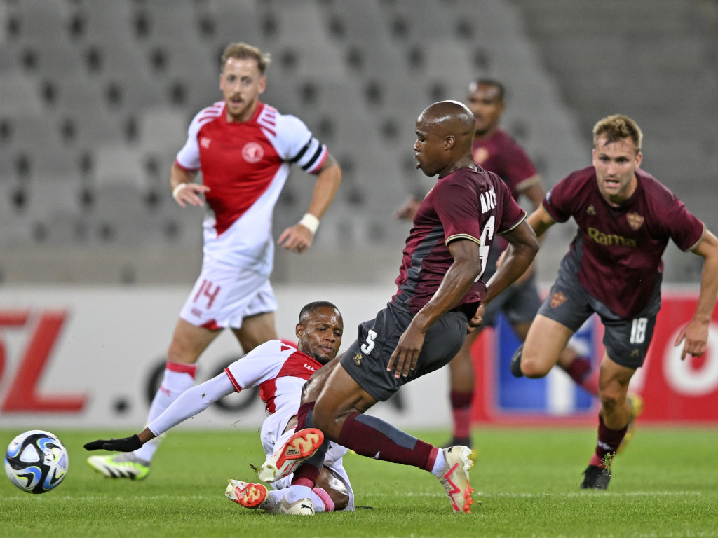 stellenbosch rise up to fourth after dispatching cape town spurs