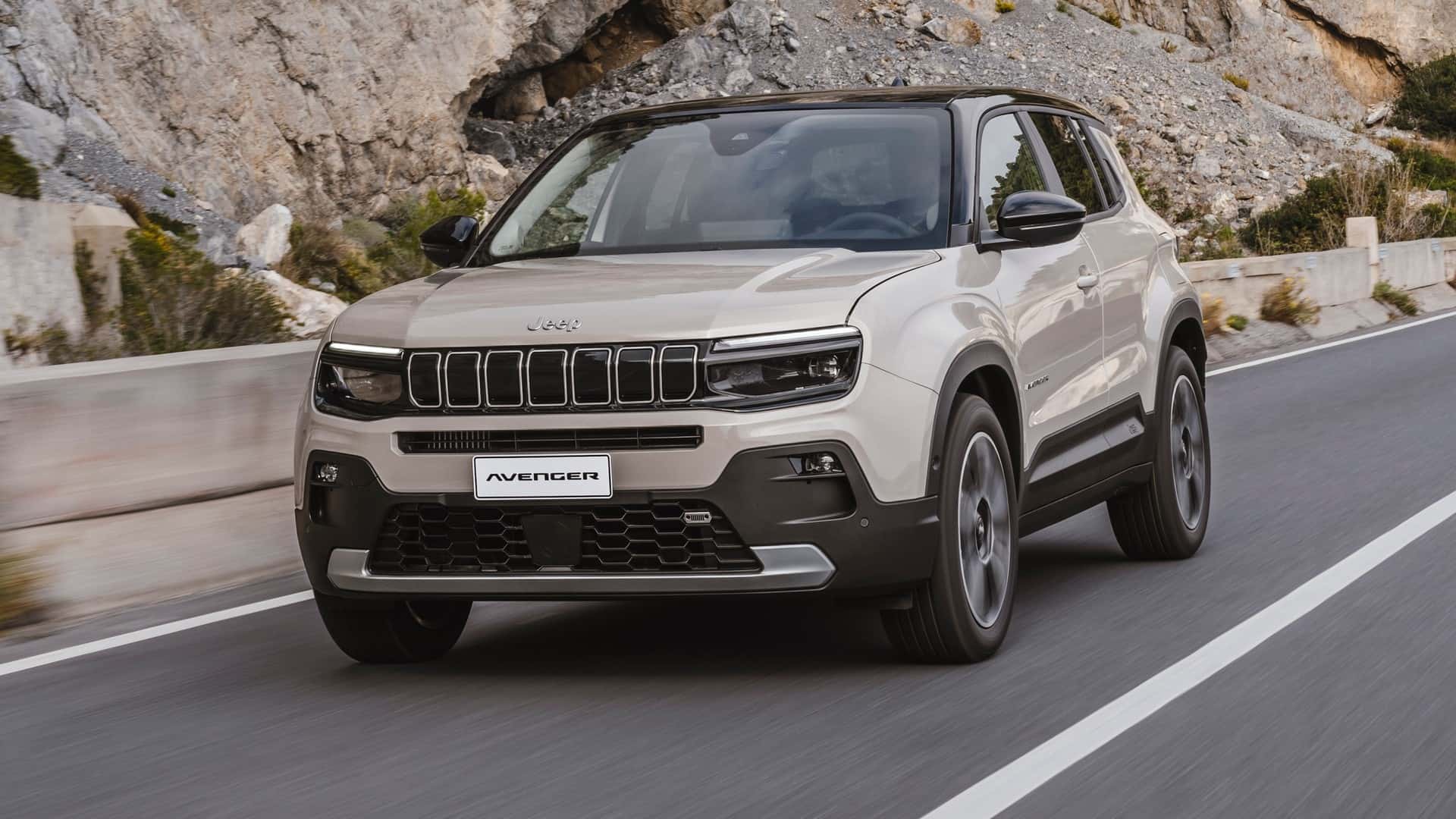 Jeep Avenger, tutti i prezzi e gli allestimenti del Model Year 2024