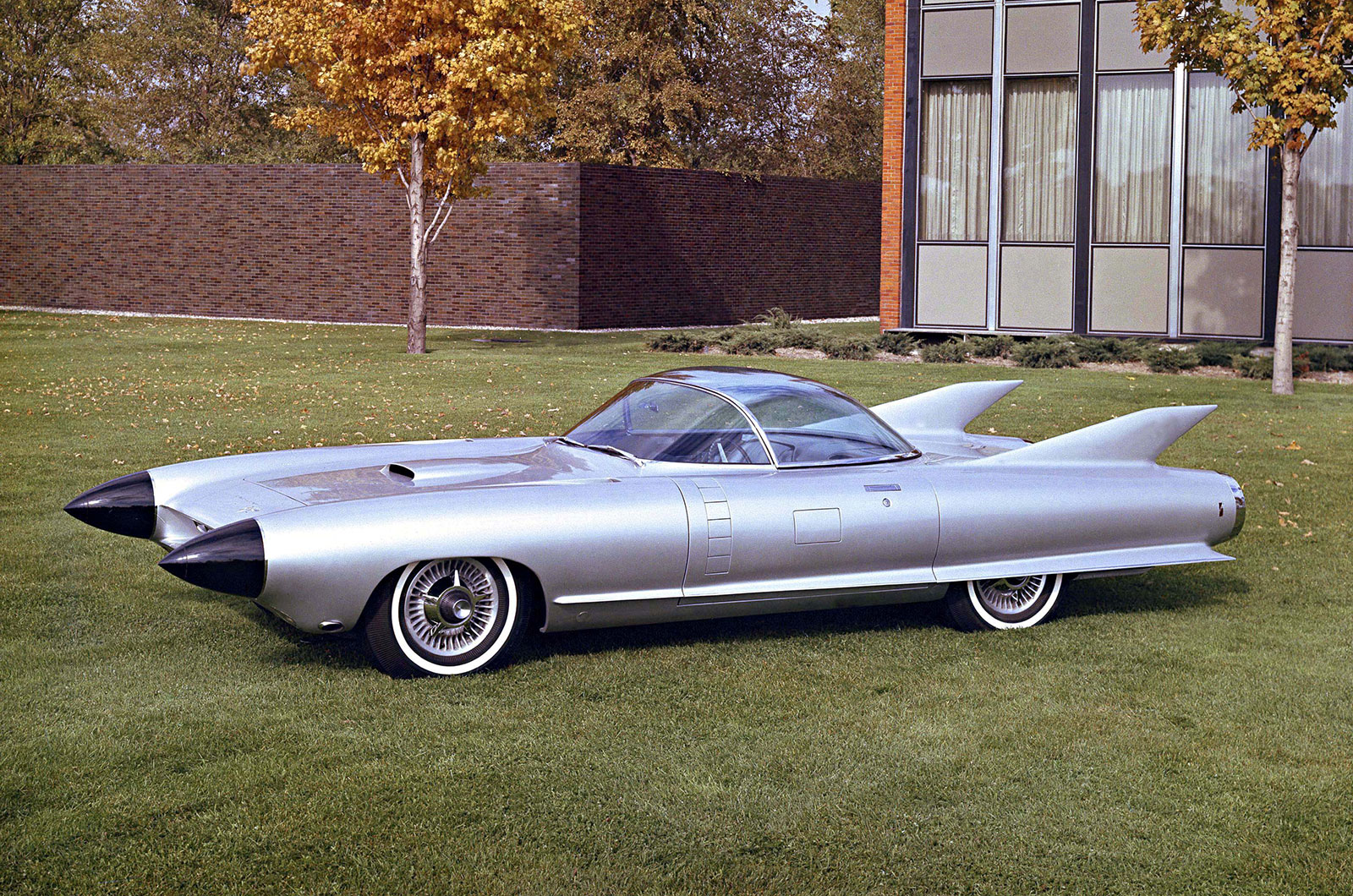 <p>Few cars can make the iconic 1959 Cadillac appear low-key, but the Cyclone of the same year gave it a pretty good go. Those black cones in the nose were equipped with radar to help the Cyclone’s driver avoid anything in the way, while the cockpit was protected by a single-piece plastic canopy coated with vapourised silver to deflect the sun’s rays.</p>