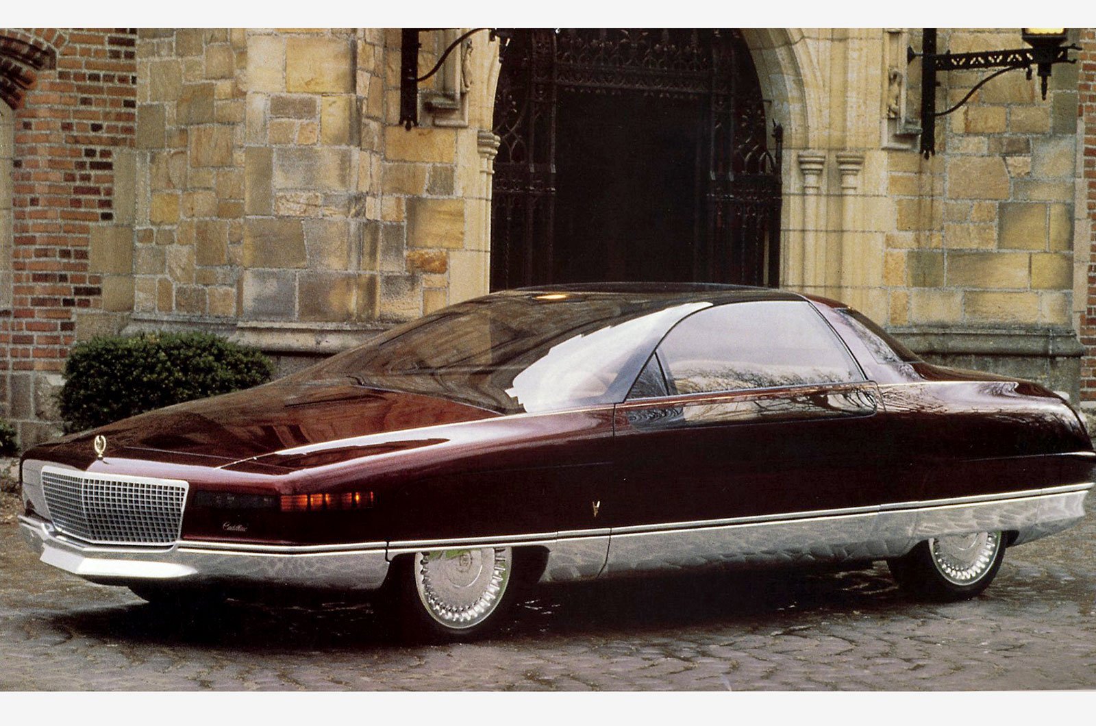 <p>When Cadillac came up with the Voyage four-door saloon concept in 1988 it should have quit while it was ahead. But instead the GM off-shoot came up with this two-door version which looked pretty good as far as the B-pillar, but then it all fell apart. Power came from a 436 hp V12, but that wasn't enough to stop it looking like a cut and shut.</p>
