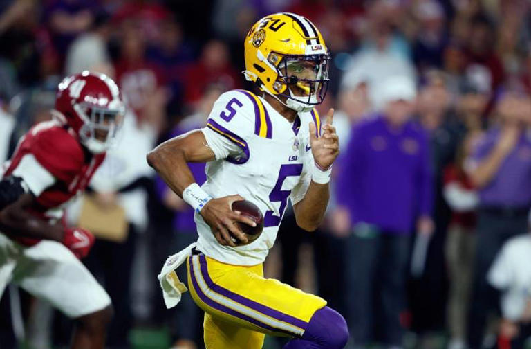 2024 NFL Mock Draft QBs, PassCatchers Dominate Top 10