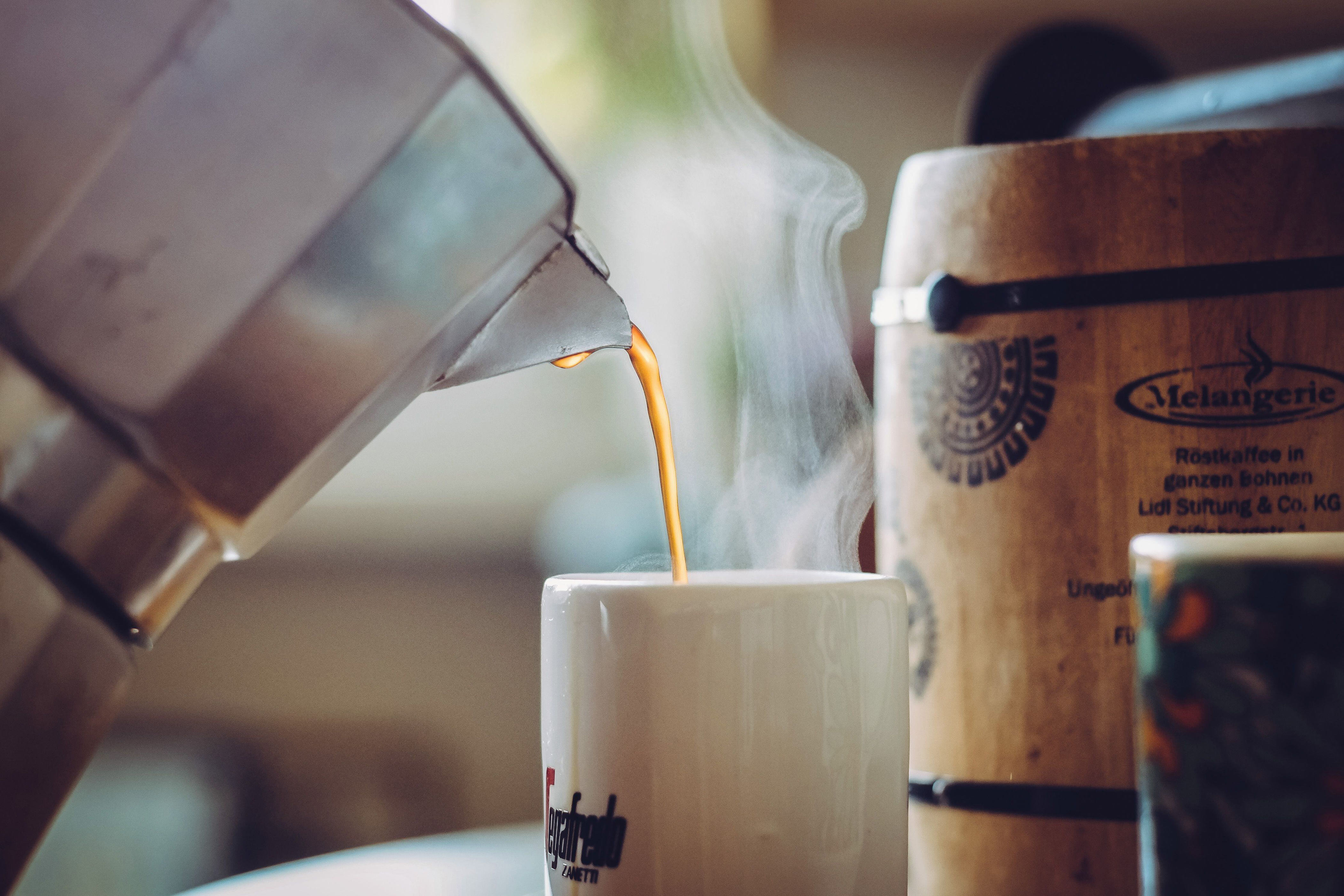 esto es lo que el café le hace tu cerebro: estudio pone en duda sus reales beneficios