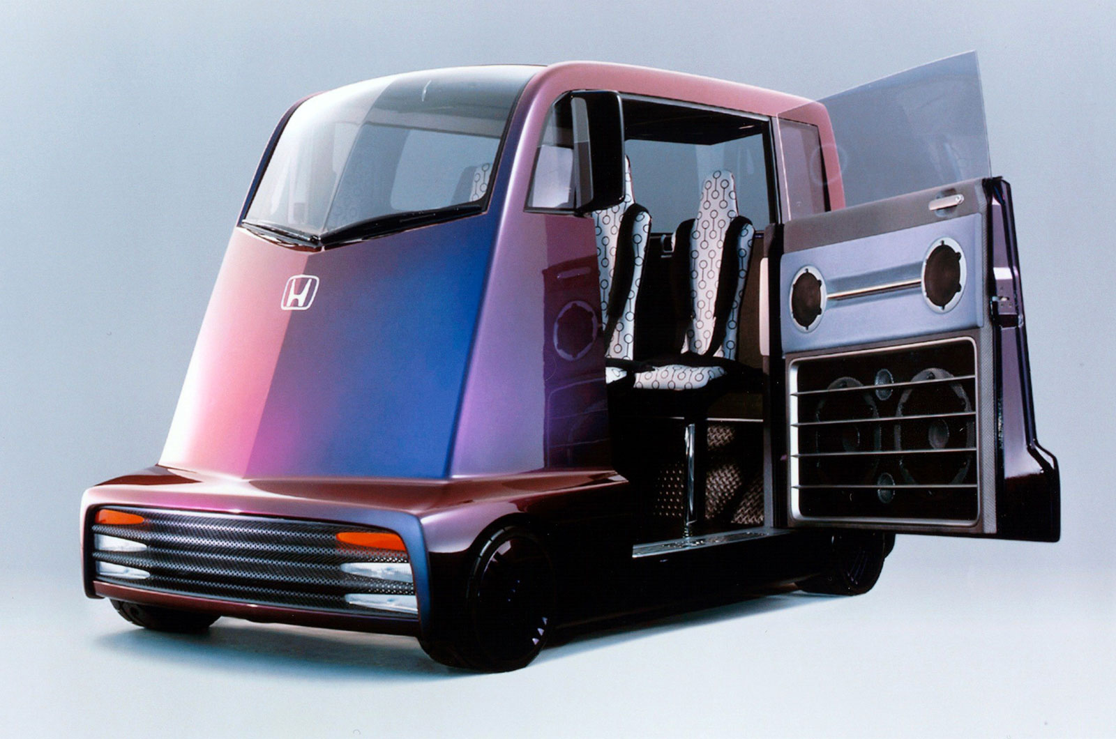 <p>Shown at the 1999 Tokyo motor show, and a cross between an armoured car and a supermarket trolley, the Fuya-Jo featured a minimal glasshouse plus wheels that looked as though they’d been stolen from a Lego set.</p>