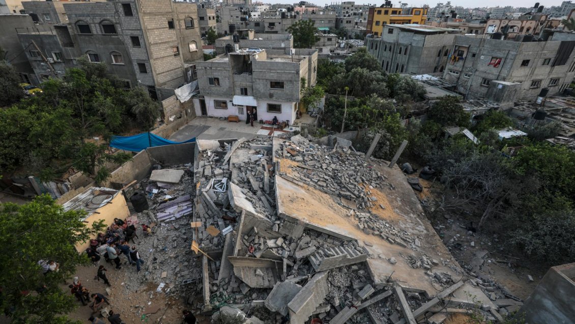 hamás anuncia la muerte de tres rehenes israelíes, dos niños y su madre, por bombardeos