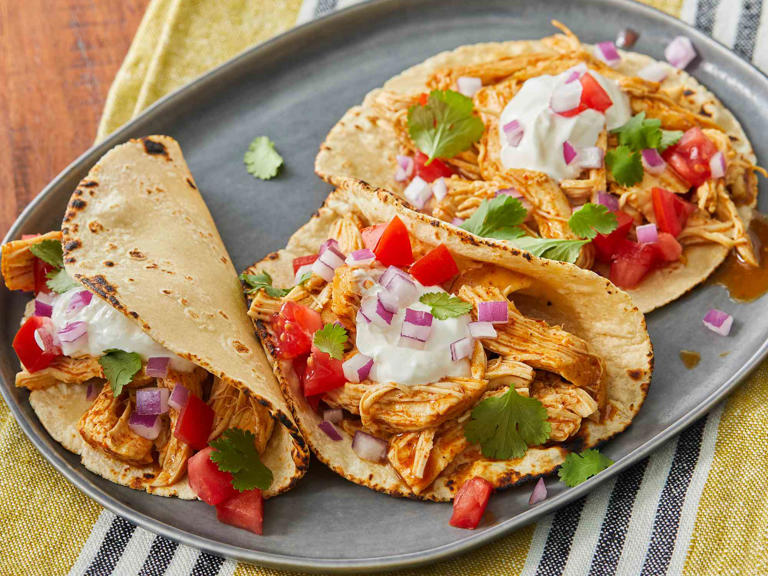 These 3-Ingredient Slow Cooker Chicken Tacos Are a Busy Weeknight Life ...