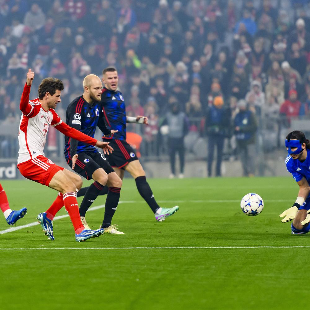 Erfolgsserie In Der Champions League Gerissen: FC Bayern Mit Müder ...