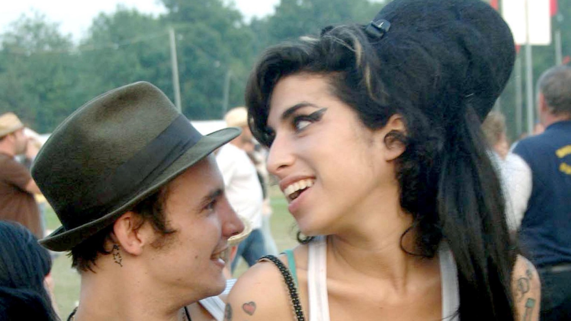 Remembering Amy Winehouse And Her Tragic Story In Photos 2326