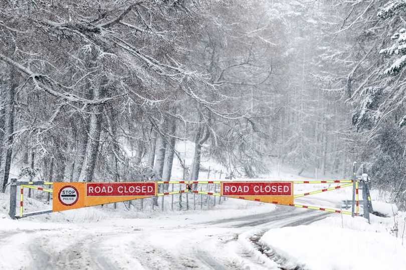 Met Office Announces Exact Hour Snow Will Start To Fall In England Today