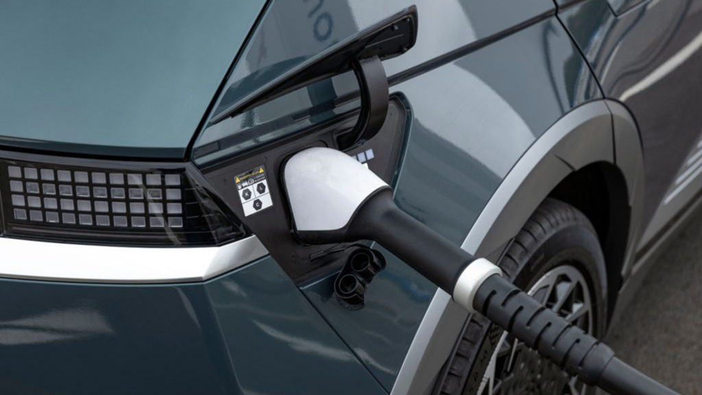 why you shouldn’t fully charge your electric car