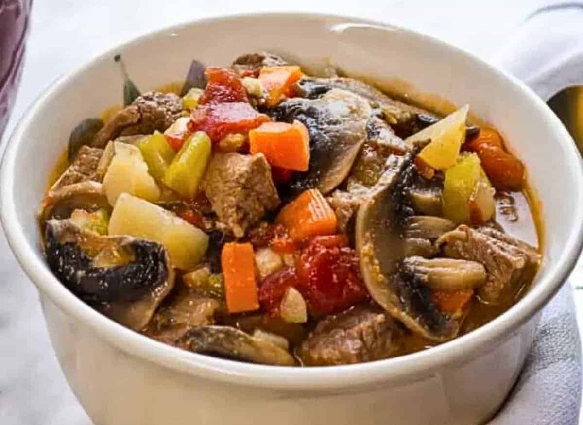 Cheap Beef Dinners: 7 Meals Made With Stew