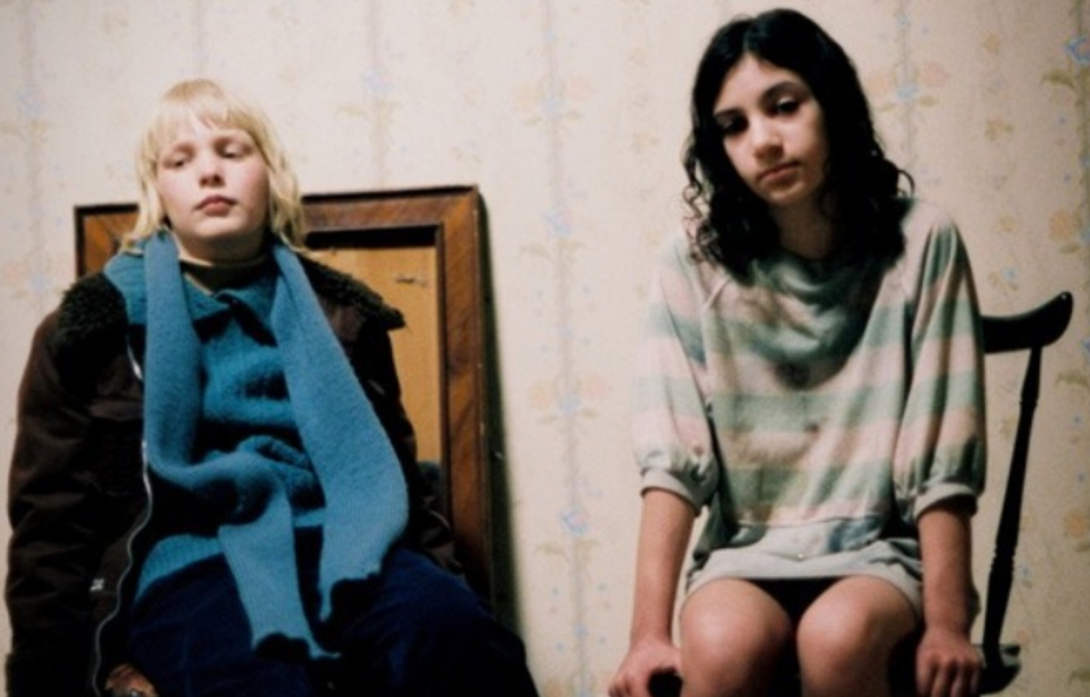 <p>Let the Right One In is not your typical Swedish horror film; instead, it blends elements of romance and drama, creating a hybrid that diverges from the traditional conventions of the vampire genre. Directed by Tomas Alfredson and released in 2008, the movie is based on the novel of the same name by John Ajvide Lindqvist.</p> <p>The story follows Oskar (played by Kåre Hedebrant), a timid 12-year-old boy terrorized by bullies who befriends Eli (played by Lina Leandersson), a mysterious neighbor whose arrival coincides with a series of mysterious deaths. Despite suspecting that she is a vampire, the young boy strives to prioritize their friendship over fear.</p>