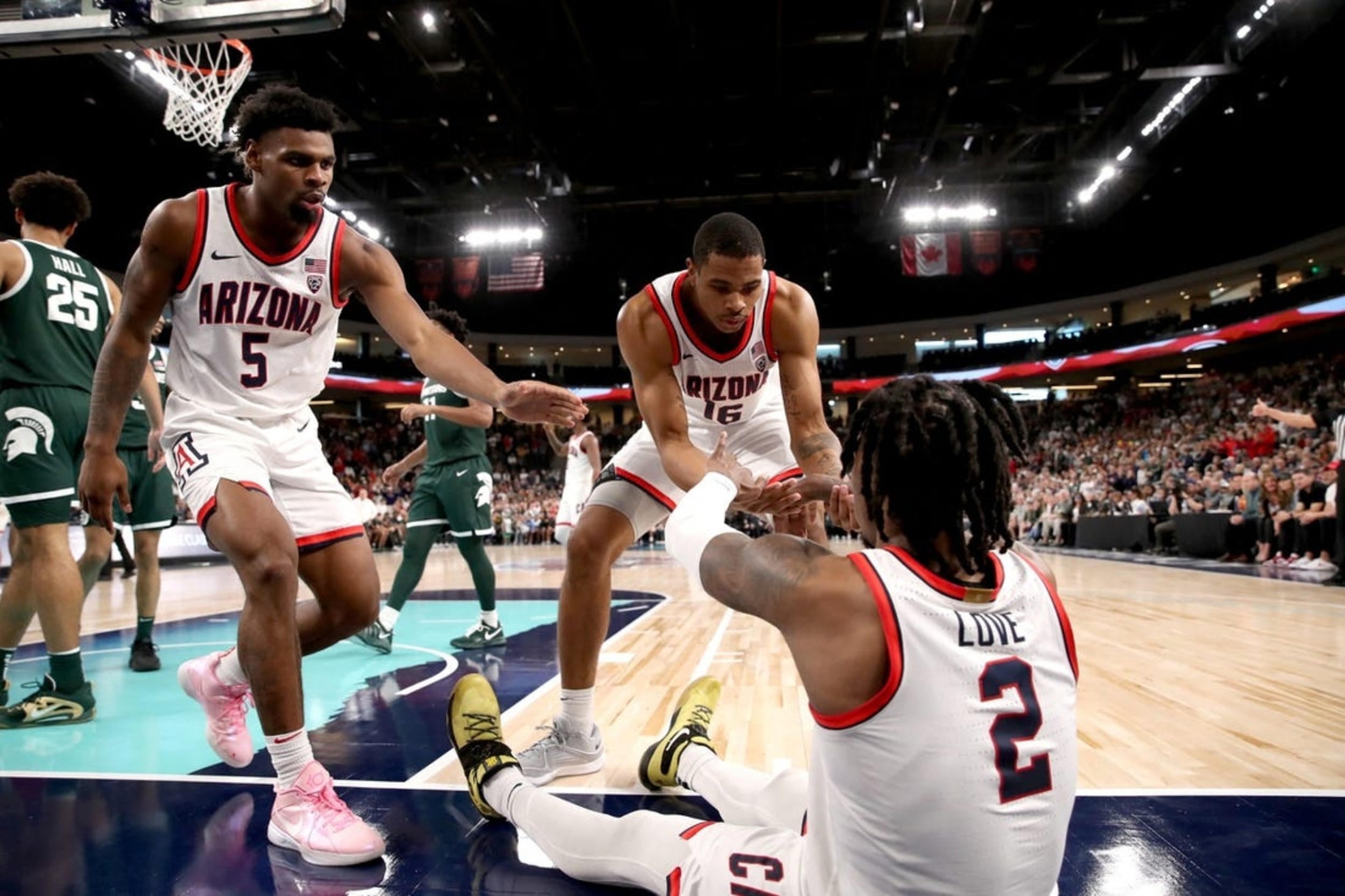 Caleb Love, Keshad Johnson Carry Polished No. 2 Arizona Vs. Colgate