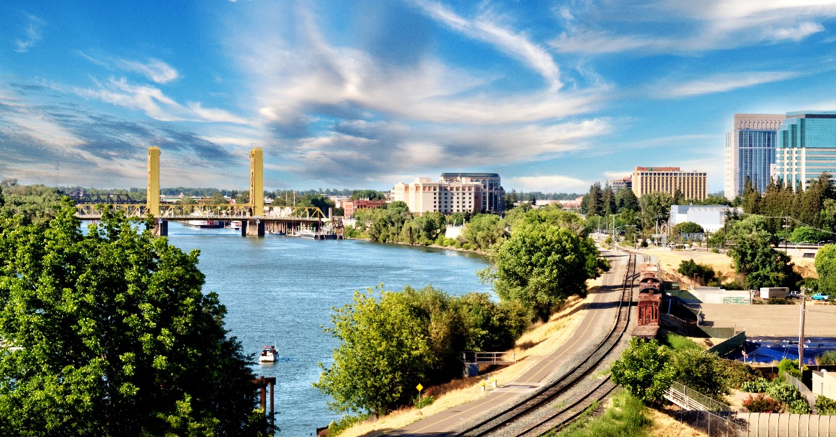 <p> You’ll get sunshine over three-quarters of the year in the city of Sacramento. There’s the same dry heat as Arizona, but you have two rivers right nearby.  </p> <p> Whether you like whitewater rafting, hiking, or mountain biking, there’s plenty of opportunity in the Sacramento area. Plus, you’ll enjoy day trips to the more expensive cost-of-living cities along the West Coast.  </p>