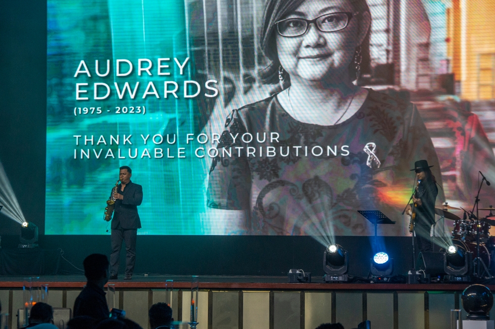 on 30th anniversary, malaysian aids foundation raises rm1.8m at red ribbon gala for hiv treatment efforts