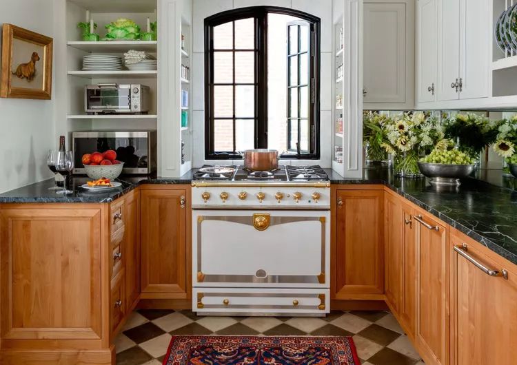 5 old-school kitchen trends making a comeback in 2024, according to designers