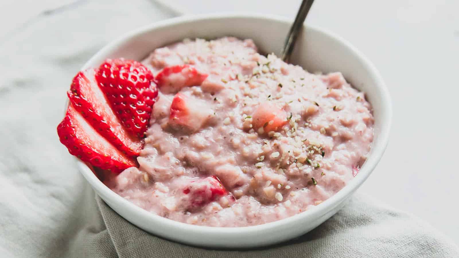 <p>A protein-rich oatmeal with natural strawberry flavor, offering a creamy and satisfying start to your day.<br><strong>Get the Recipe: </strong><a href="https://www.runningtothekitchen.com/strawberry-oatmeal/?utm_source=msn&utm_medium=page&utm_campaign=msn">Strawberry Oatmeal</a></p>