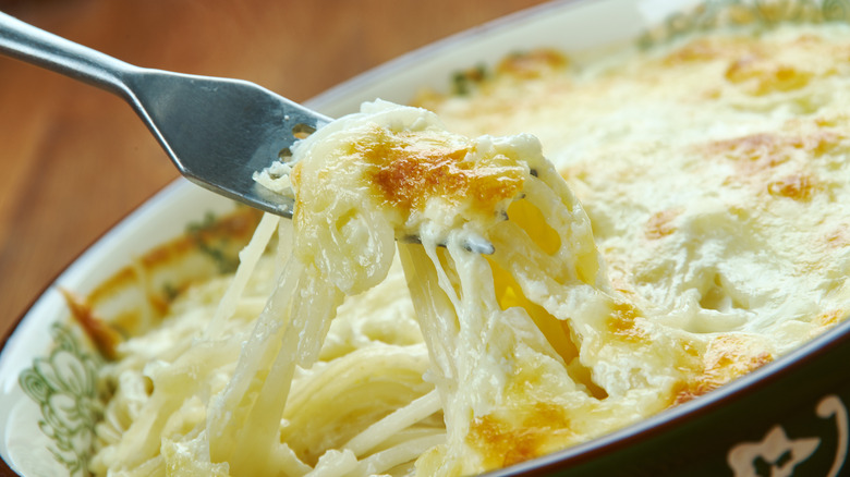 Substitute Heavy Cream With 3 Ingredients For Rich But Lighter Dishes   AA1kTPTW.img