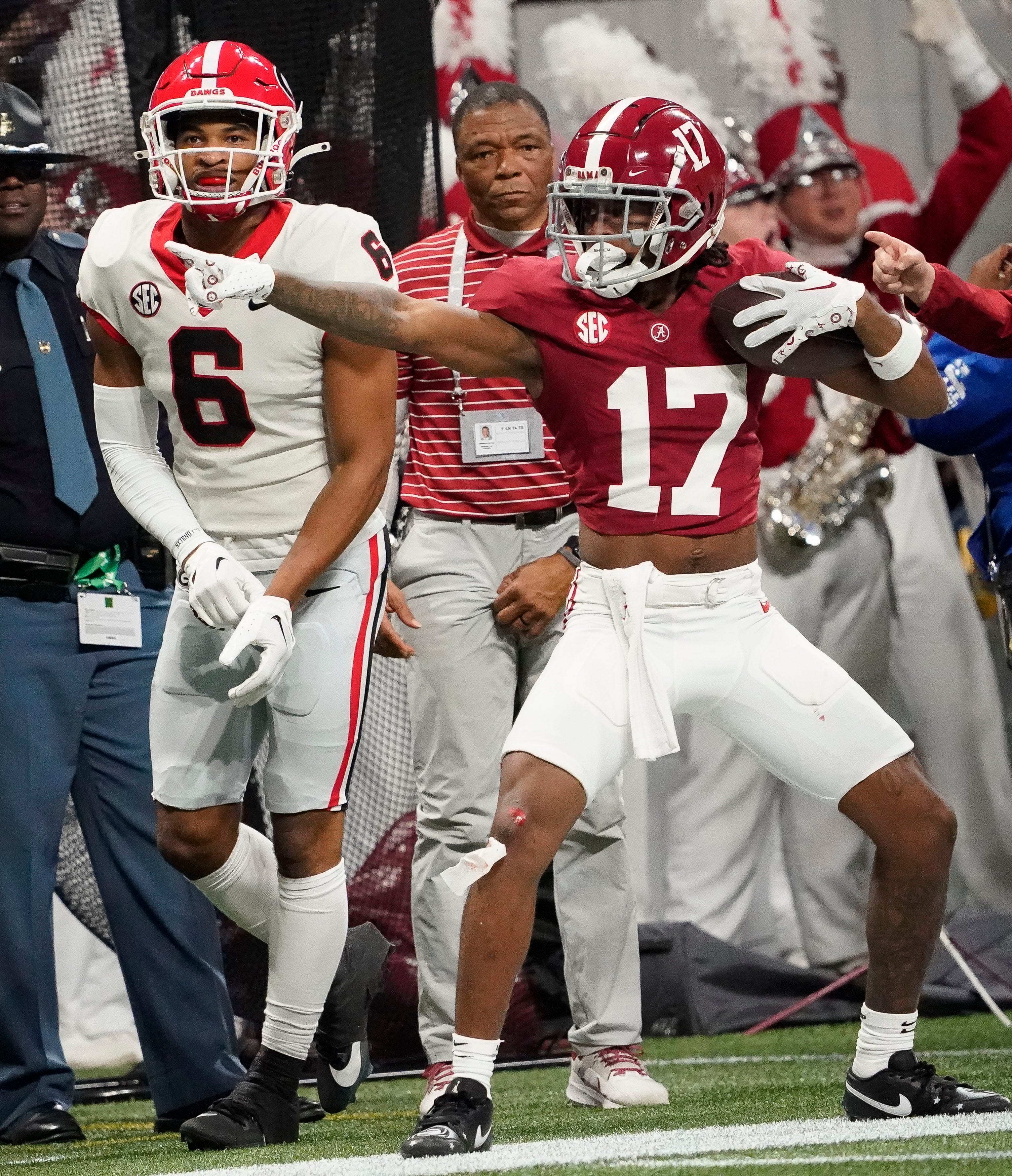 Can Alabama Football's Snapping Issue Be Fixed? Nick Saban, Jalen ...