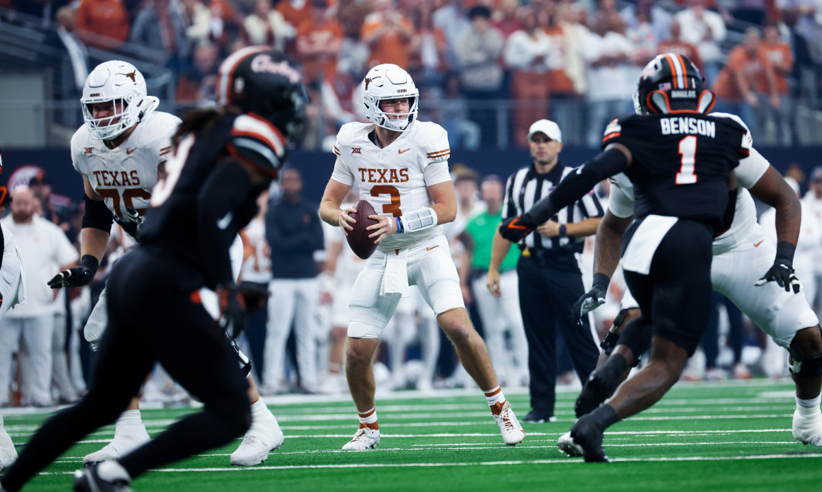 WATCH: Texas Releases Highlight Video Of Quinn Ewers' Record-Setting ...