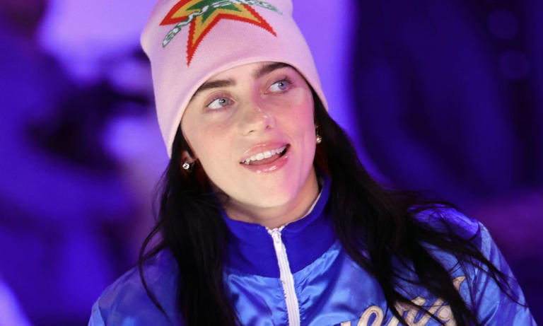 Billie Eilish was surprised that fans didn’t already know about her sexuality. (Getty)