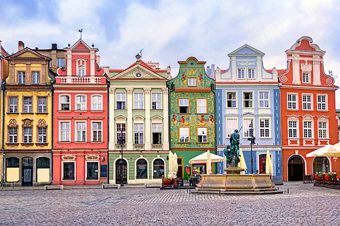 <p>Poland offers charming cities, friendly people, and a vibrant nightlife. Moving here will save you 85% in rent and 70% in groceries alone.</p>