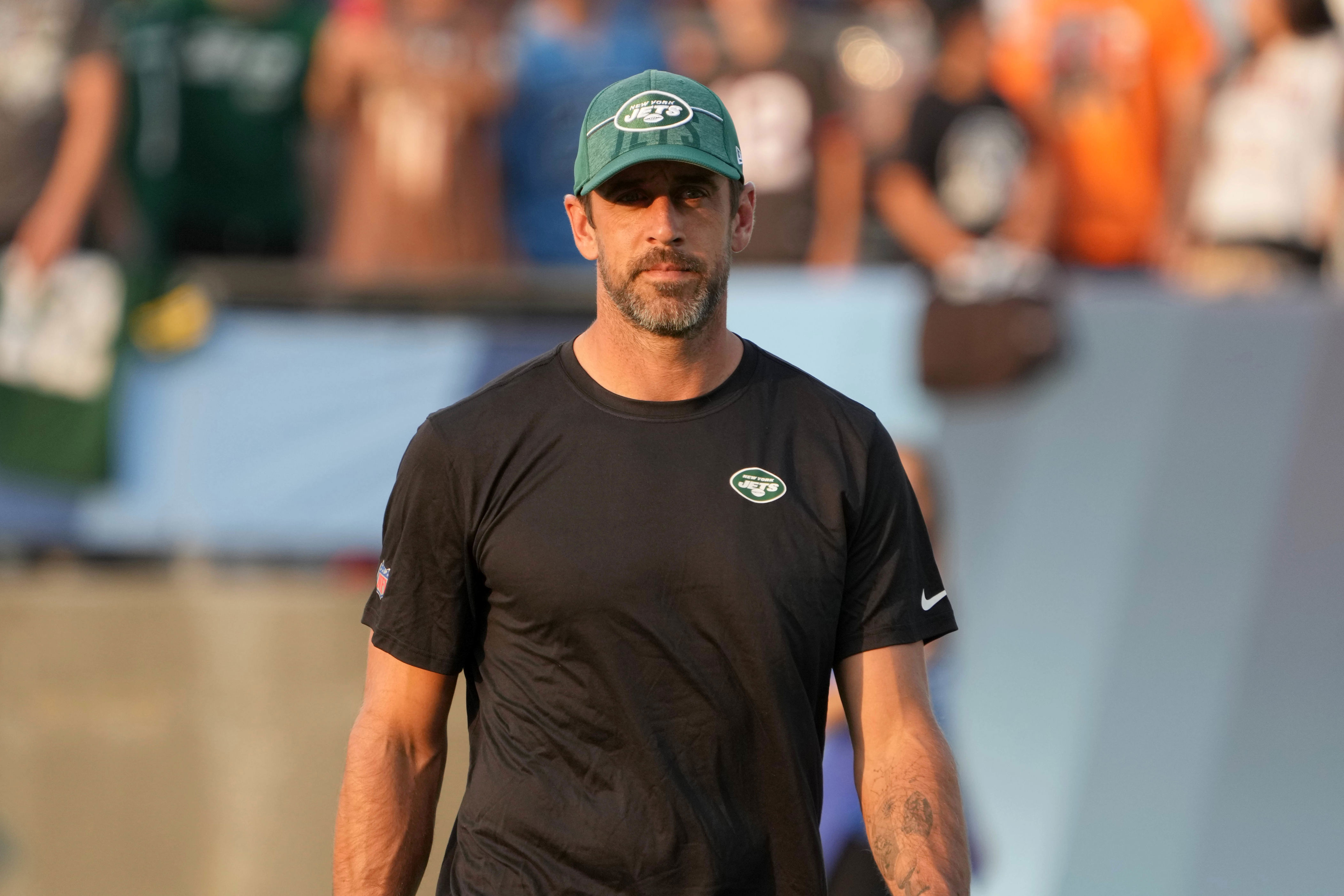 Browns unlikely to see Jets QB Aaron Rodgers in Week 17, per report