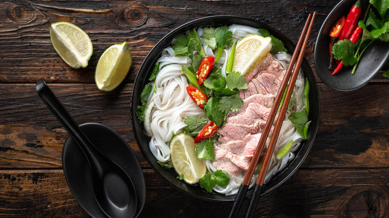 11 Mistakes You Need To Avoid When Making Phở At Home