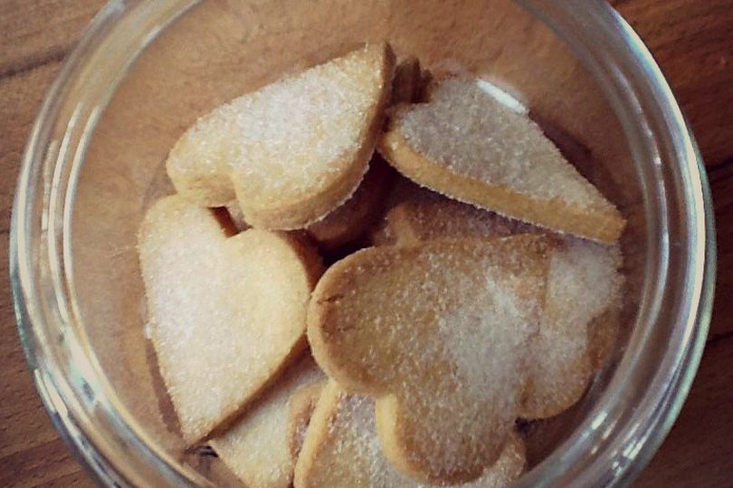 three-ingredient shortbread recipe is the 'easiest you'll ever make' and they are so buttery
