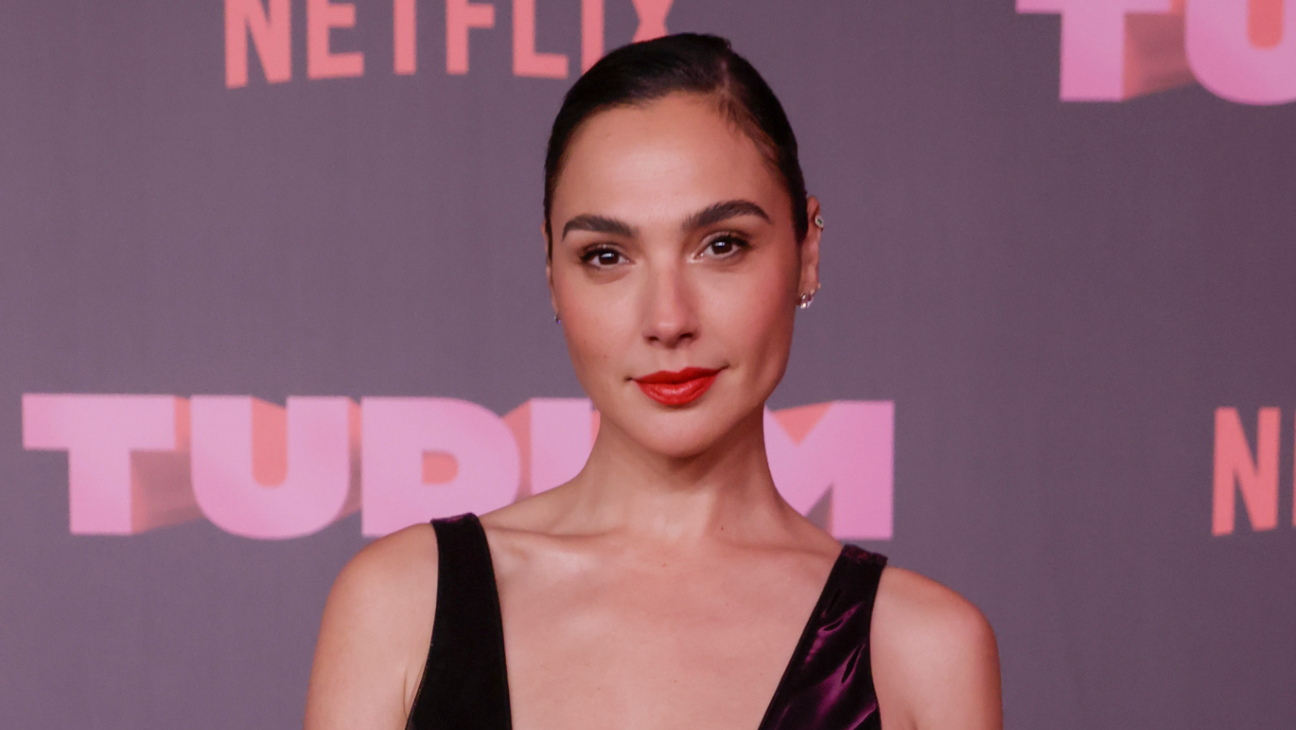 Gal Gadot Calls Out Silence Over Reports Of Sexual Violence During ...