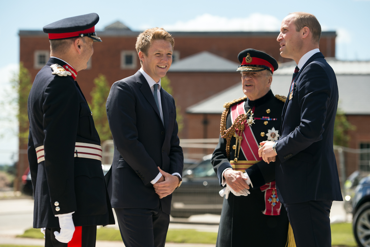 un gran amigo le da la espalda a harry y meghan y los deja fuera de su boda