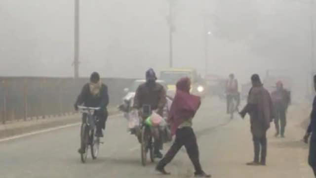 Bihar Weather AQI Today: पछुआ हवाओं ने बढ़ाई ठंड, फिर लुढ़का पारा; पटना समेत इन शहरों