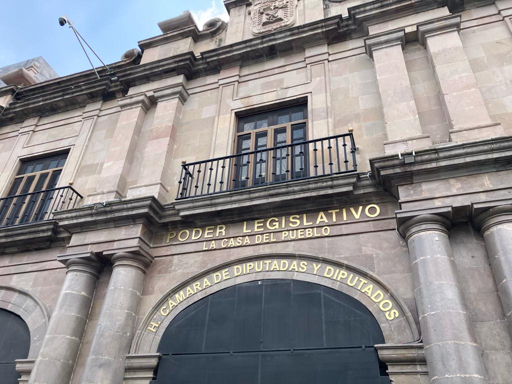 Congreso de Edomex avala plan B de la reforma electoral