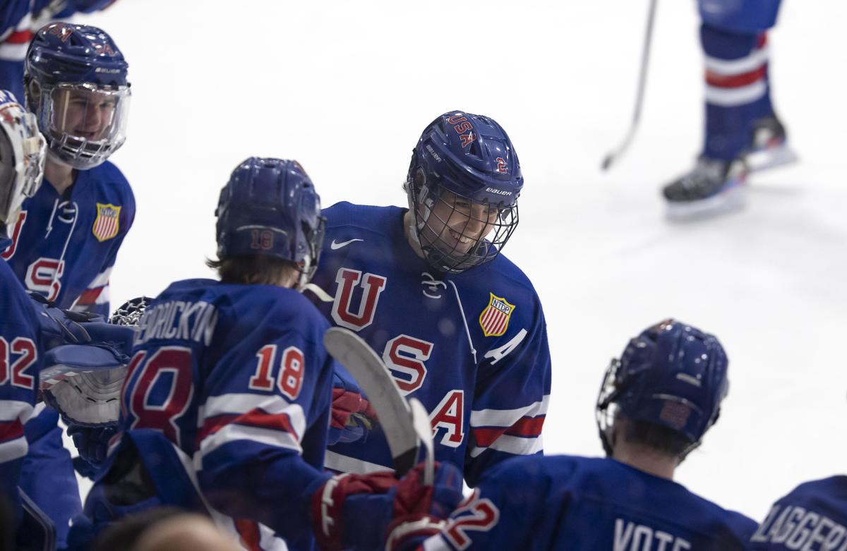 USA Hockey Reveals Preliminary Roster For 2024 World Juniors   AA1kZpff.img