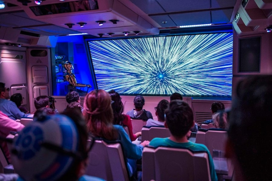 BREAKING New Star Tours The Adventures Continue Ride Scenes Debut   AA1kZyBA.img