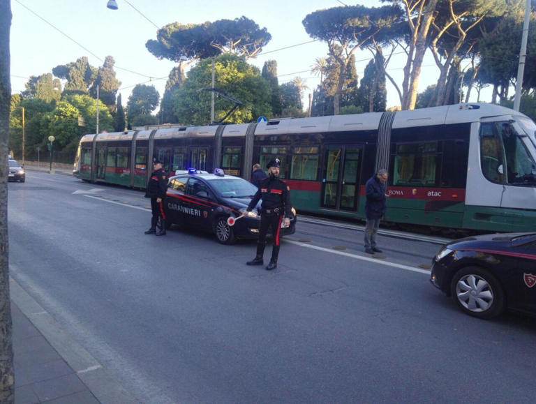 Litigio su binari blocca tram, denunciati – Notizie – Ansa.it