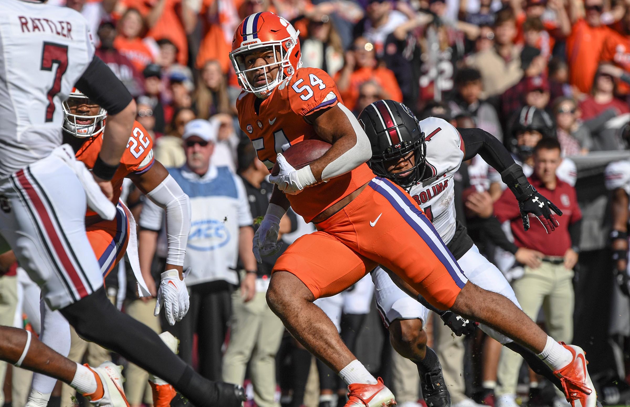 Clemson Linebacker Jeremiah Trotter Jr. Declares For 2024 NFL Draft ...