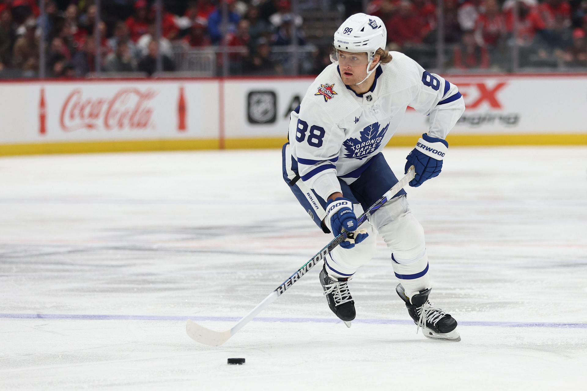 William Nylander opens up on his Sweden experience after helping Maple ...
