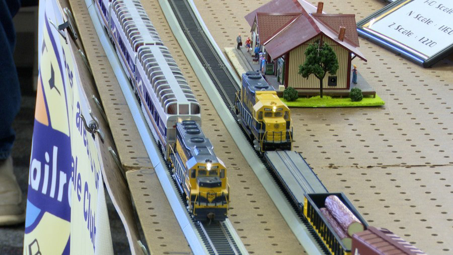 Model Train Fair returns to East Peoria