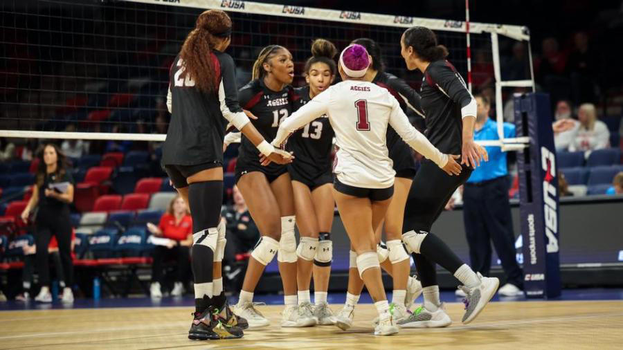 Western Kentucky sweeps NM State in CUSA Tournament championship