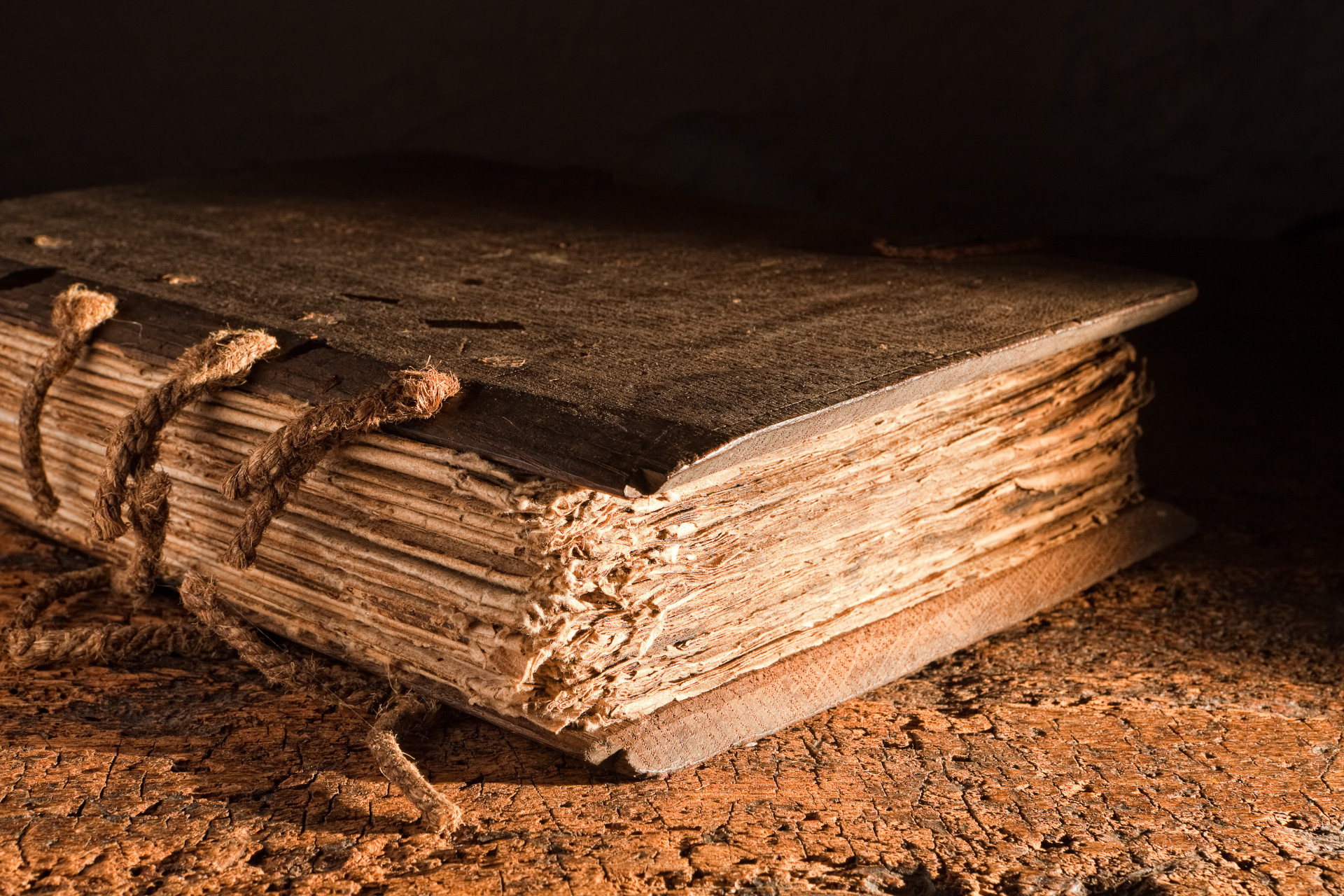 The Nag Hammadi discovery: are these the lost books of the Bible?