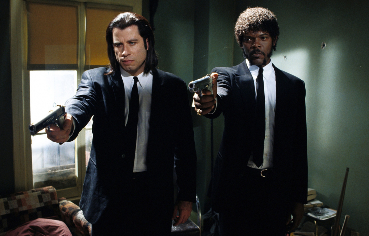 <p>When we talk about iconic productions from the '90s, Pulp Fiction undoubtedly enters the list as one of Quentin Tarantino's many gems. The film has become a classic of modern cinema, and its story portrays the lives of two mobsters, a boxer, a gangster's wife, and a couple of bandits intertwined in four tales of violence and redemption.</p> <p>Having won an Oscar, the film is IMDb's top-rated at number 8. One of the main factors behind its success is the extensive ensemble of mega-stars who bring the plot to life, including John Travolta, Uma Thurman, Samuel L. Jackson, Bruce Willis, Harvey Keitel, Tim Roth, Christopher Walken, Amanda Plummer, Maria de Medeiros, Ving Rhames, Rosanna Arquette, Eric Stoltz and the filmmaker himself.</p>