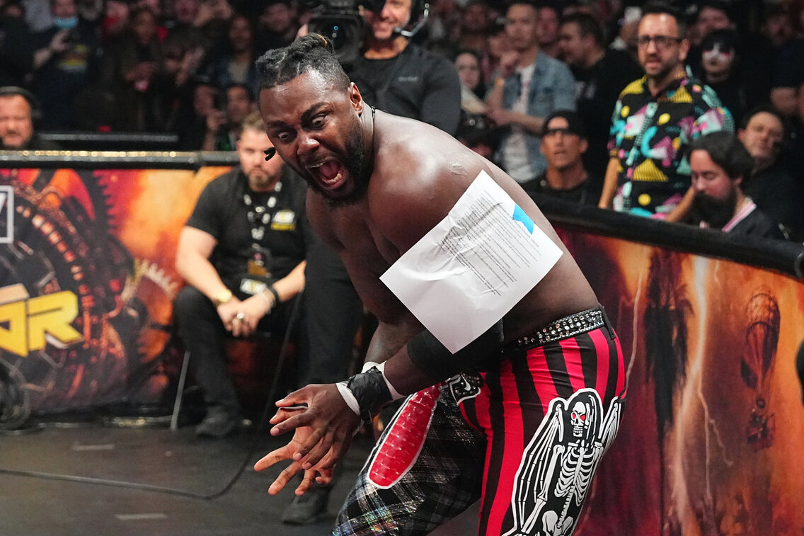 AEW Full Gear 2023 results: Swerve Strickland tops Hangman Adam Page in ...
