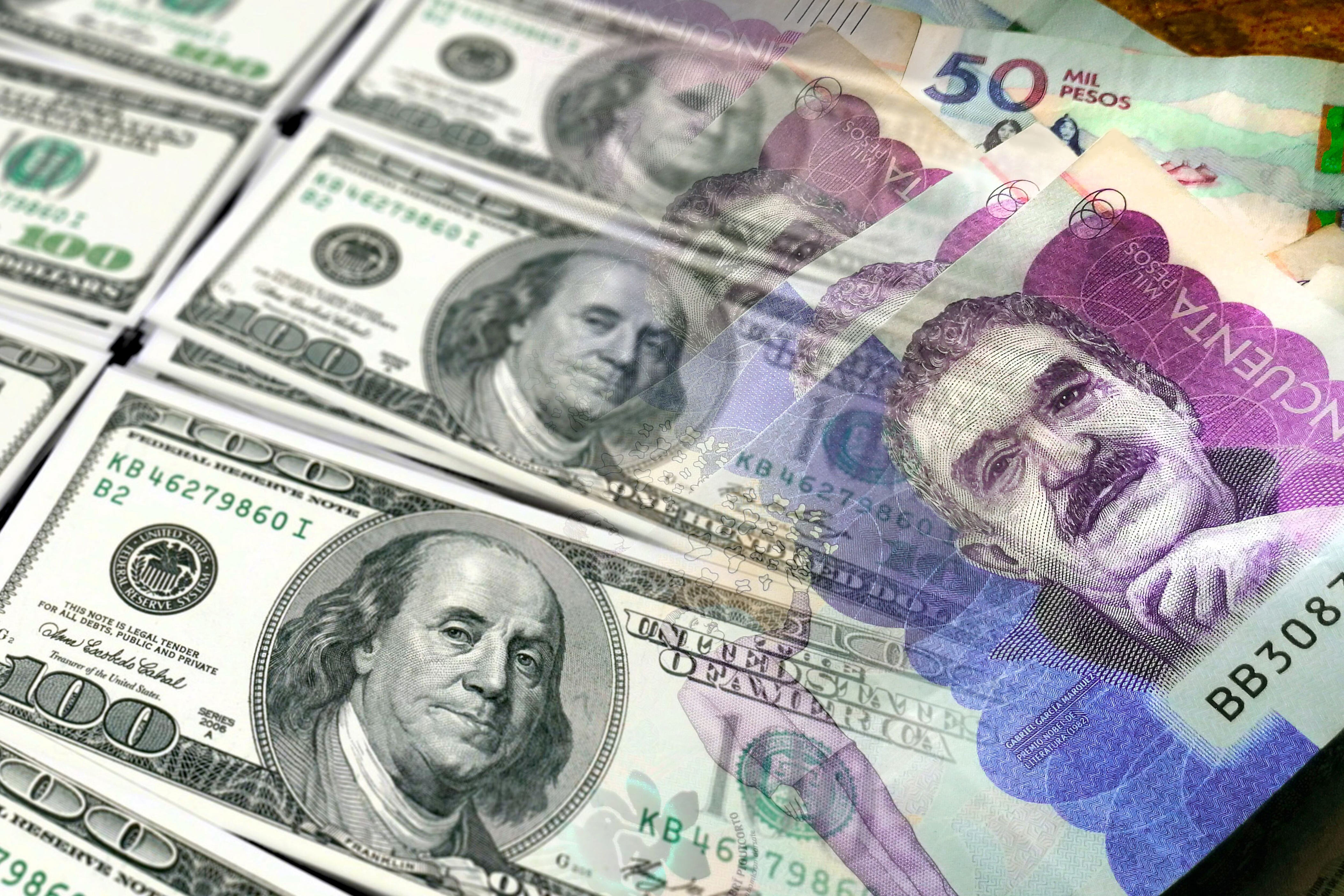 ¿cuánto son 100 dólares en pesos colombianos hoy, jueves 18 de enero?